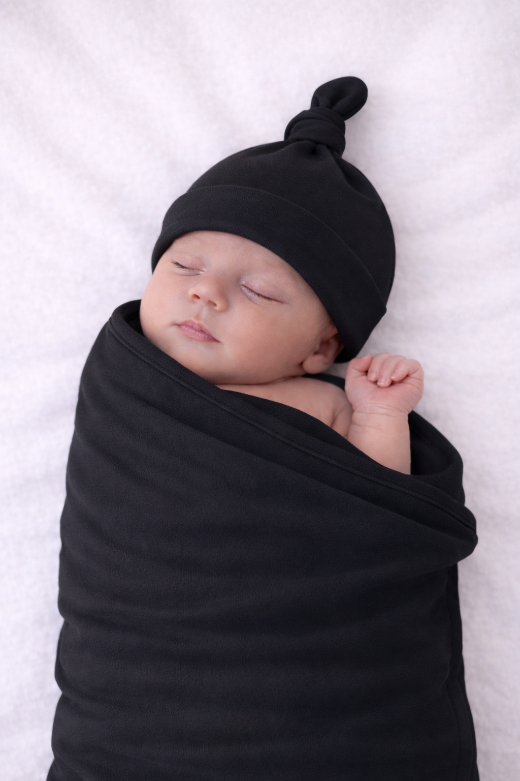 Black Baby knot hat newborn 100% combed cotton

Newborn baby knot hat cotton embroidery blank

Cotton baby knot hat 0–3 months