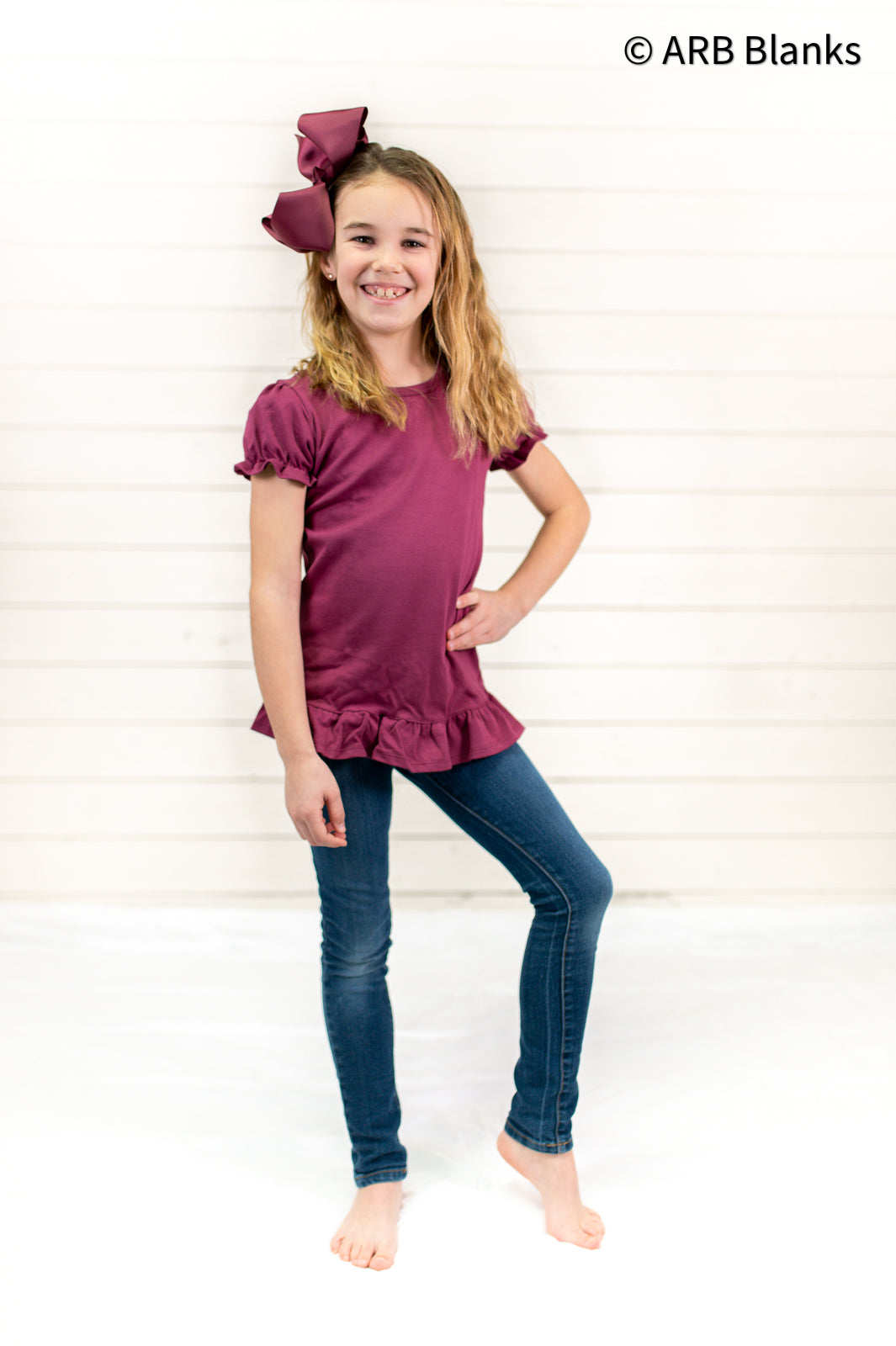 Girl&#39;s Short Sleeve Ruffle Shirt (Youth)