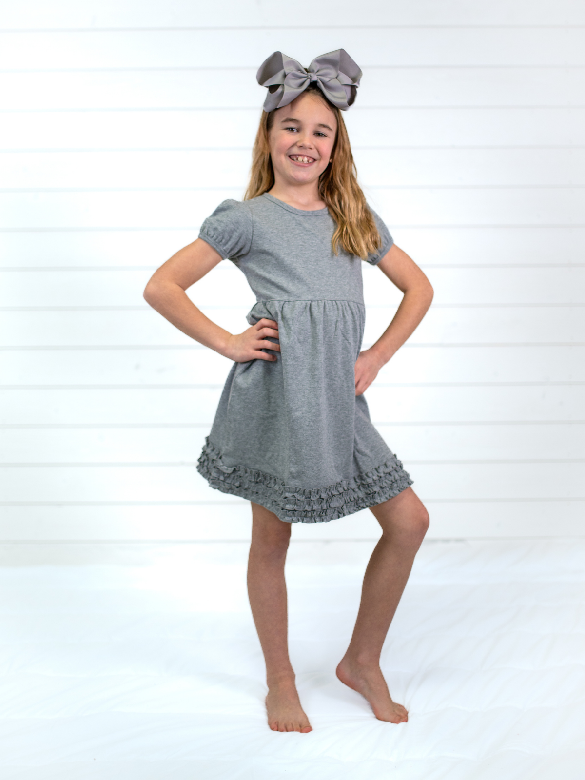 Girl&#39;s Short Sleeve Ruffle Empire Waist Dress
